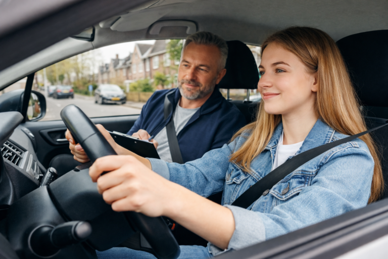Beginnen met rijlessen in Ede of Veenendaal? Dit wil je vooraf weten